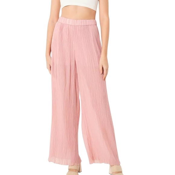 Zara Pants - NWT Zara Blush Pink Plisse Pleated Wide Leg High Waist Pants - S